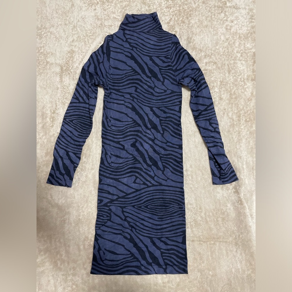 Bebe Midi Mock Neck Blue Black Animal Print Long Sleeve Bodycon Dress Size M/L